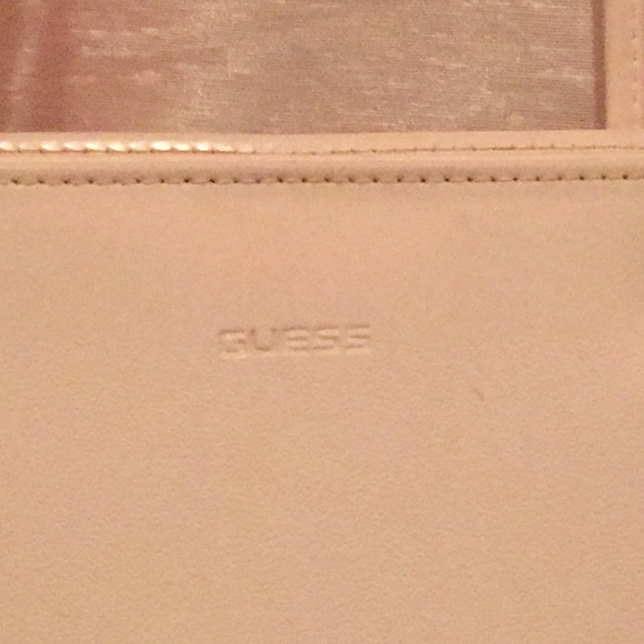 90s white GUESS shoulder bag - Picture 2 of 3
